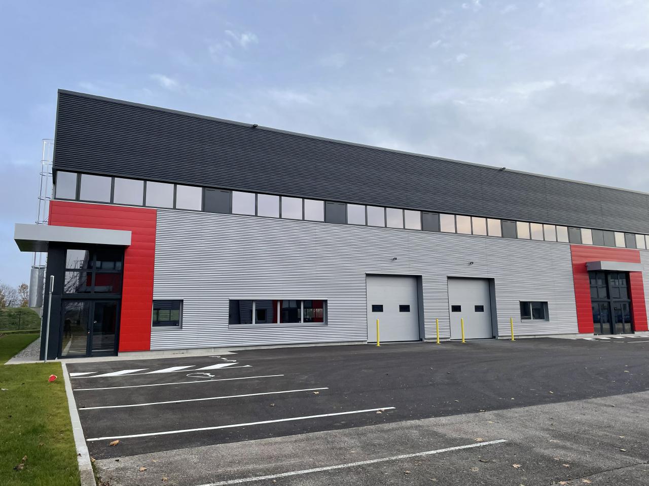 Local d'activité Dagneux 565m² Location local d'activité Dagneux Ain OLACT2201823 0